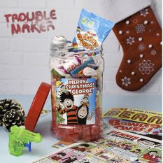 Hampers and Gifts to the UK - Send the Personalised Beano Christmas Sweet Jar